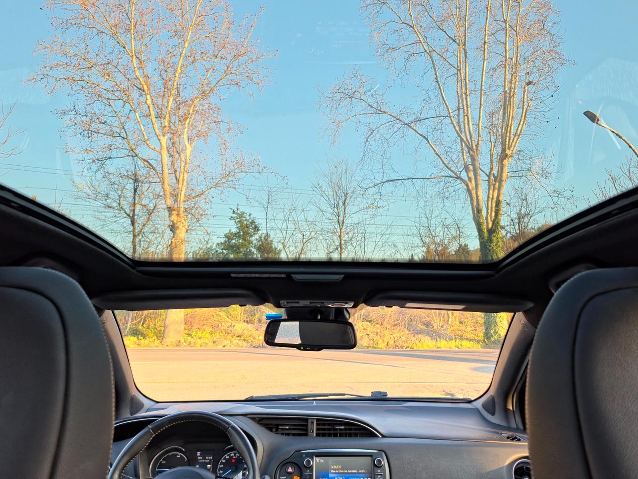 Toyota Yaris 1.5 Hybrid 5 porte 2018-E6 Automatico NEO