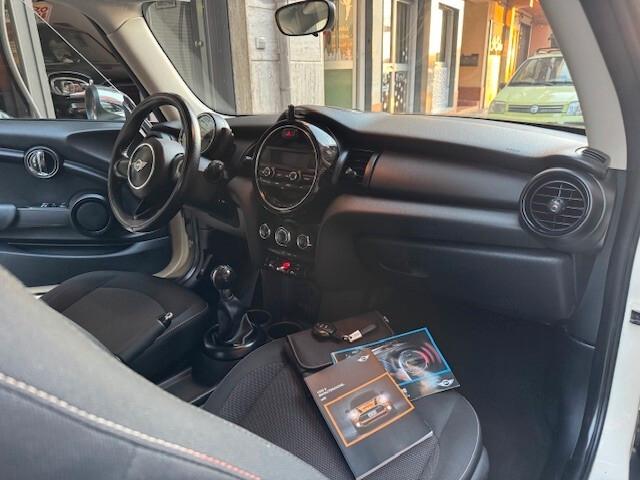 Mini Cooper 1.5 One D