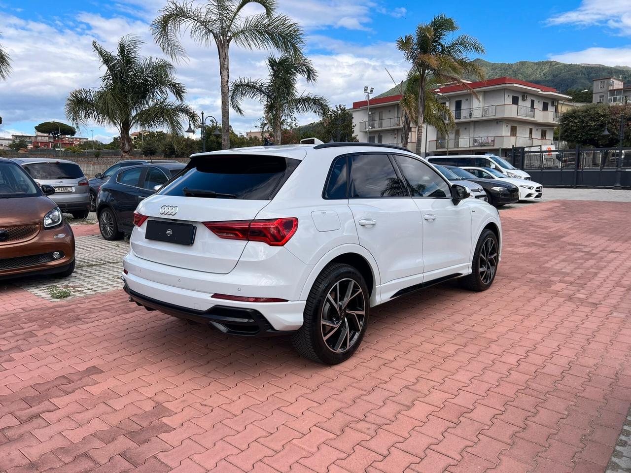 Audi Q3 35 TDI S tronic