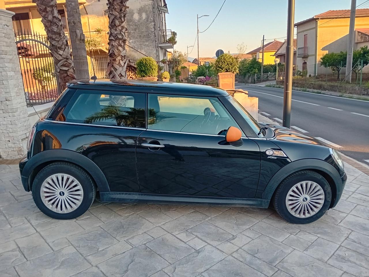 Mini 1.4 16V Ray