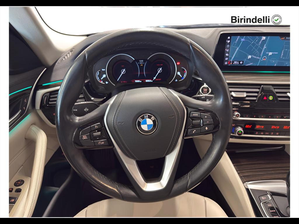 BMW Serie 5(G30/31/F90) - 518d Touring Luxury