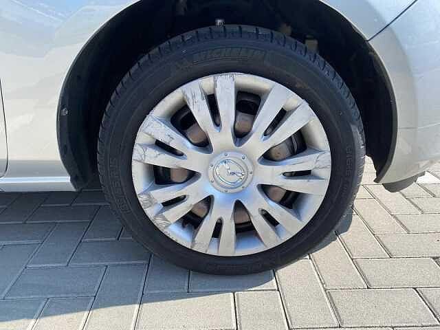 Mazda 2 Mazda2 1.3 16V 75CV 5p. Play