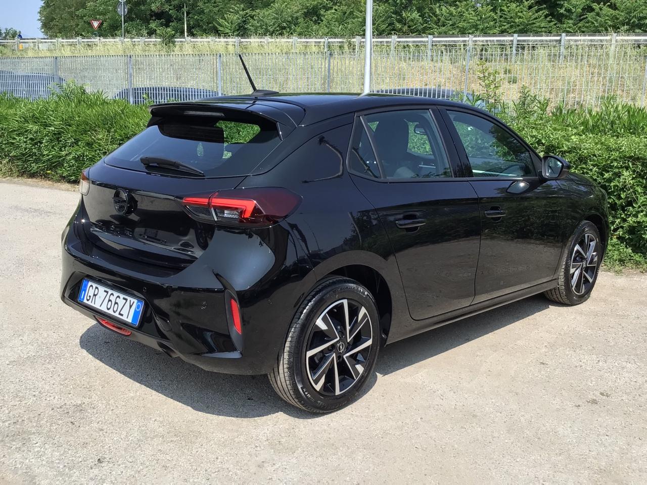 Opel Corsa 1.2 GS 75cv MT5