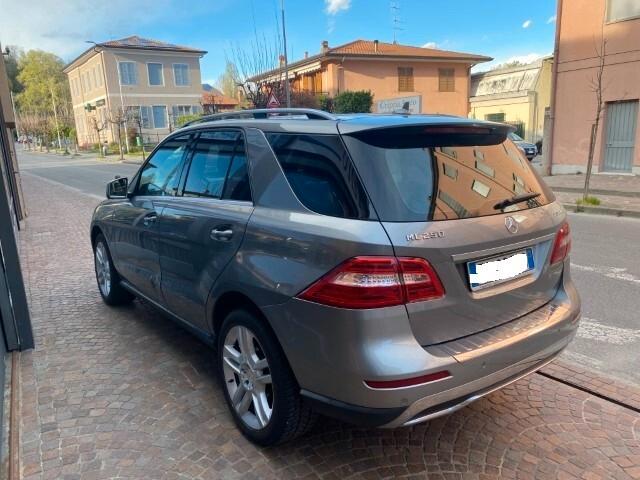 Mercedes-Benz ML 250 Bluetec 4Matic Sport