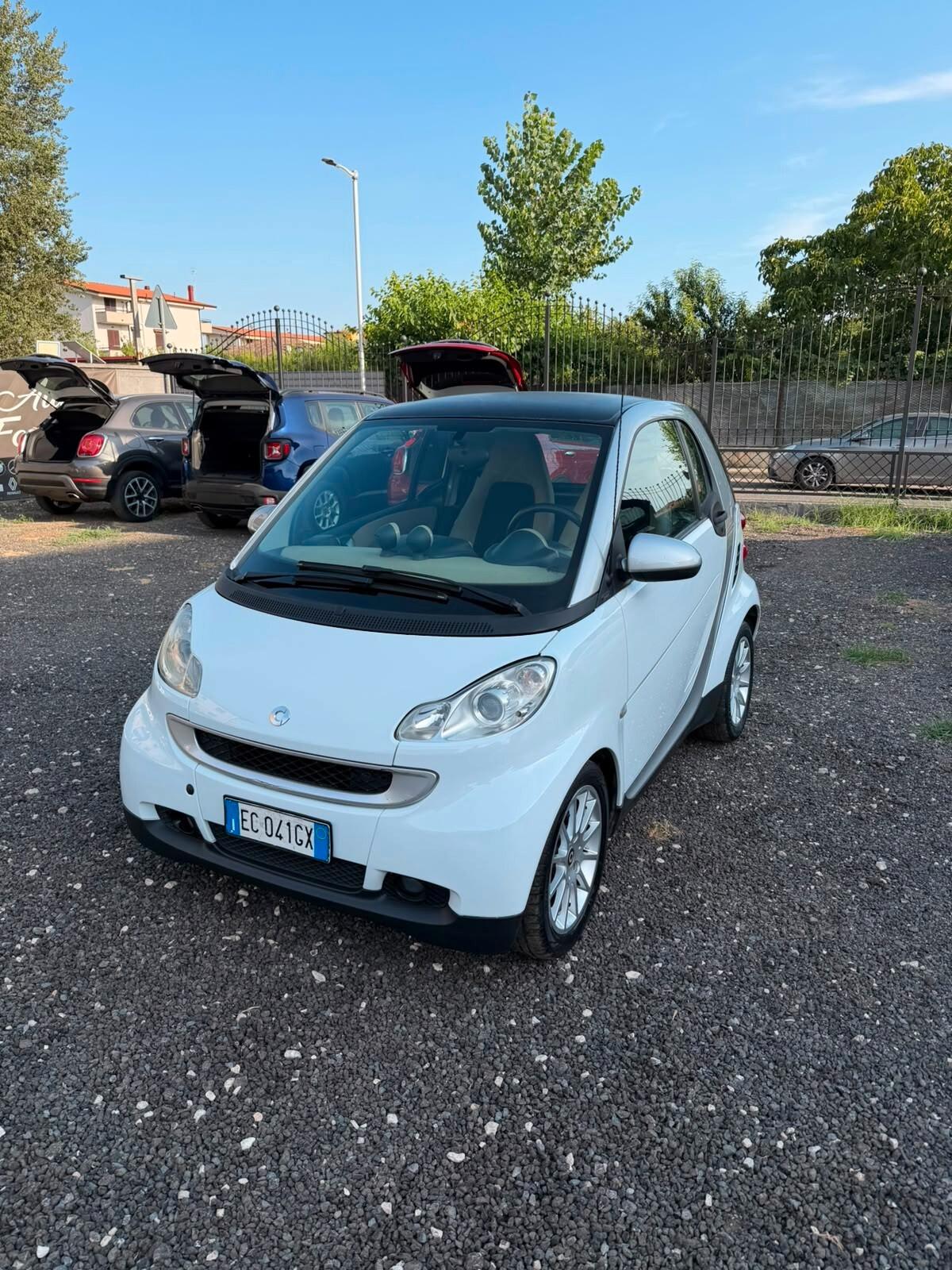 Smart ForTwo 1000 52 kW coupé passion