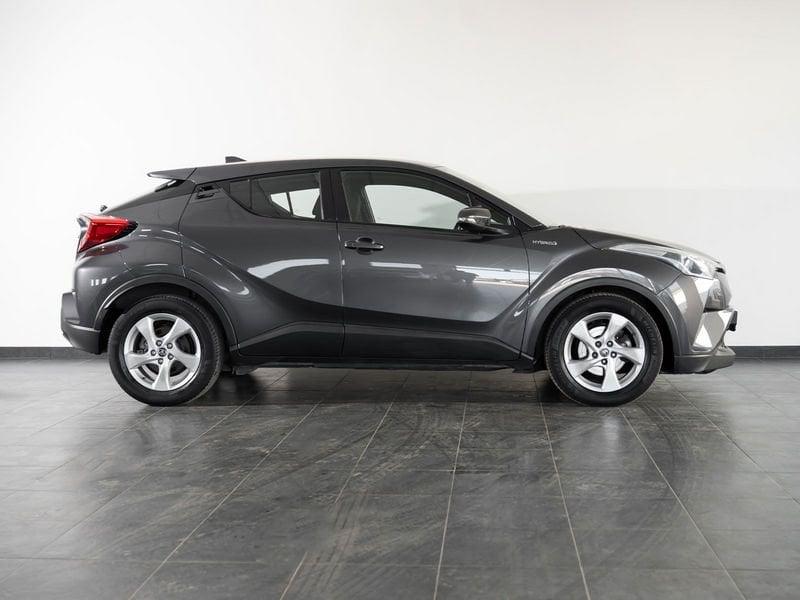 Toyota C-HR 1.8 Hybrid E-CVT Active