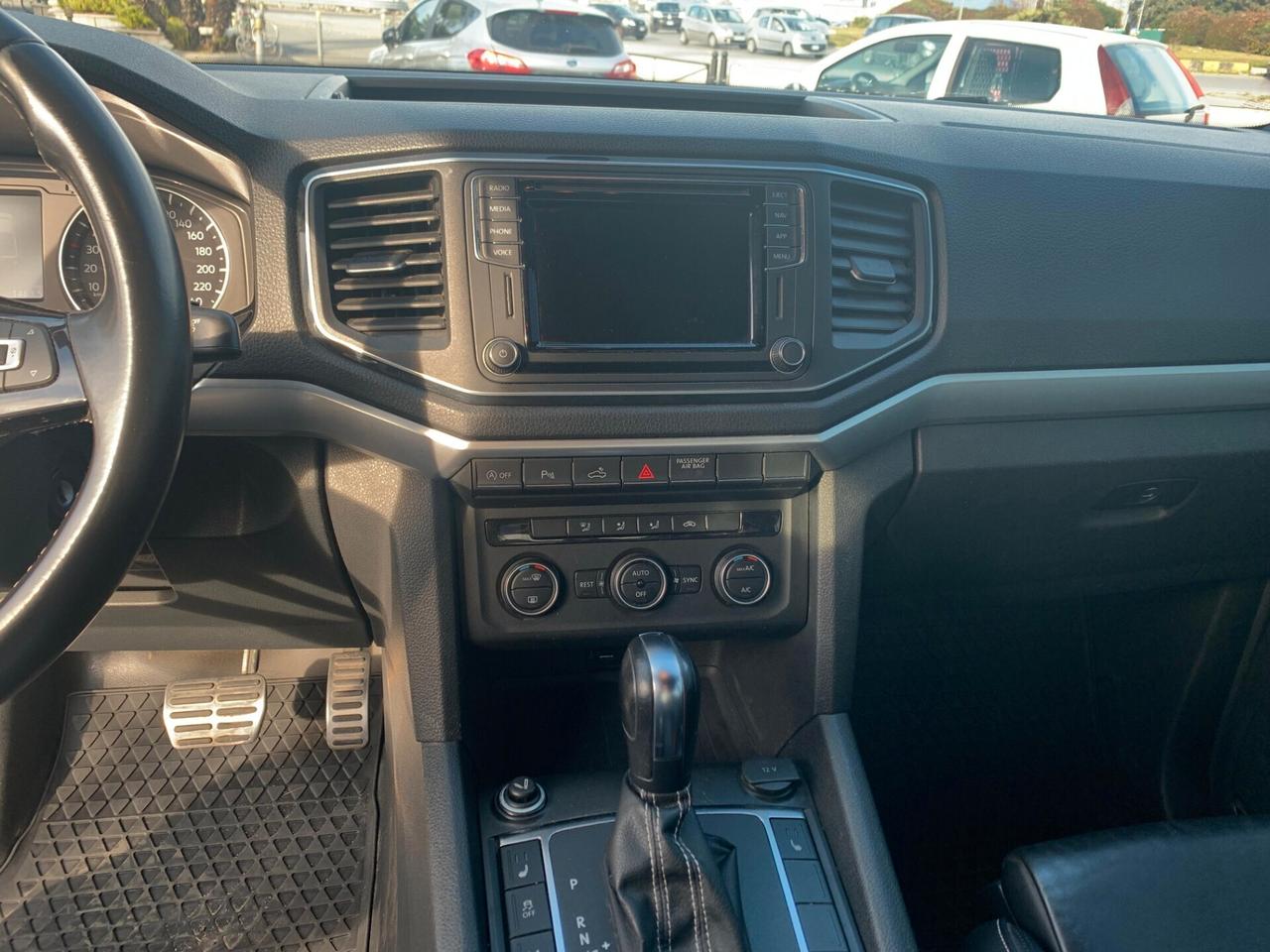 Volkswagen Amarok 3.0 V6 TDI 258CV 4MOT. BMT perm. aut. D.C. Aventura