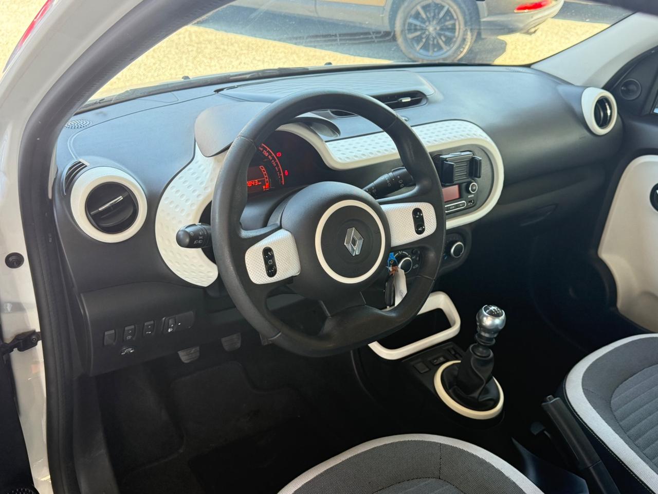 Twingo -60 MILA KM-GPL-UNIPRO-RATE