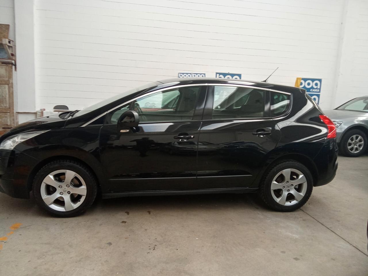 Peugeot 3008 2.0 HDi 150CV Business