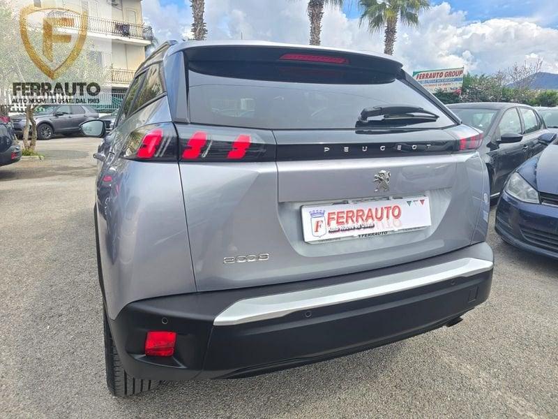 Peugeot 2008 100CV ALLURE NAVI FULL !