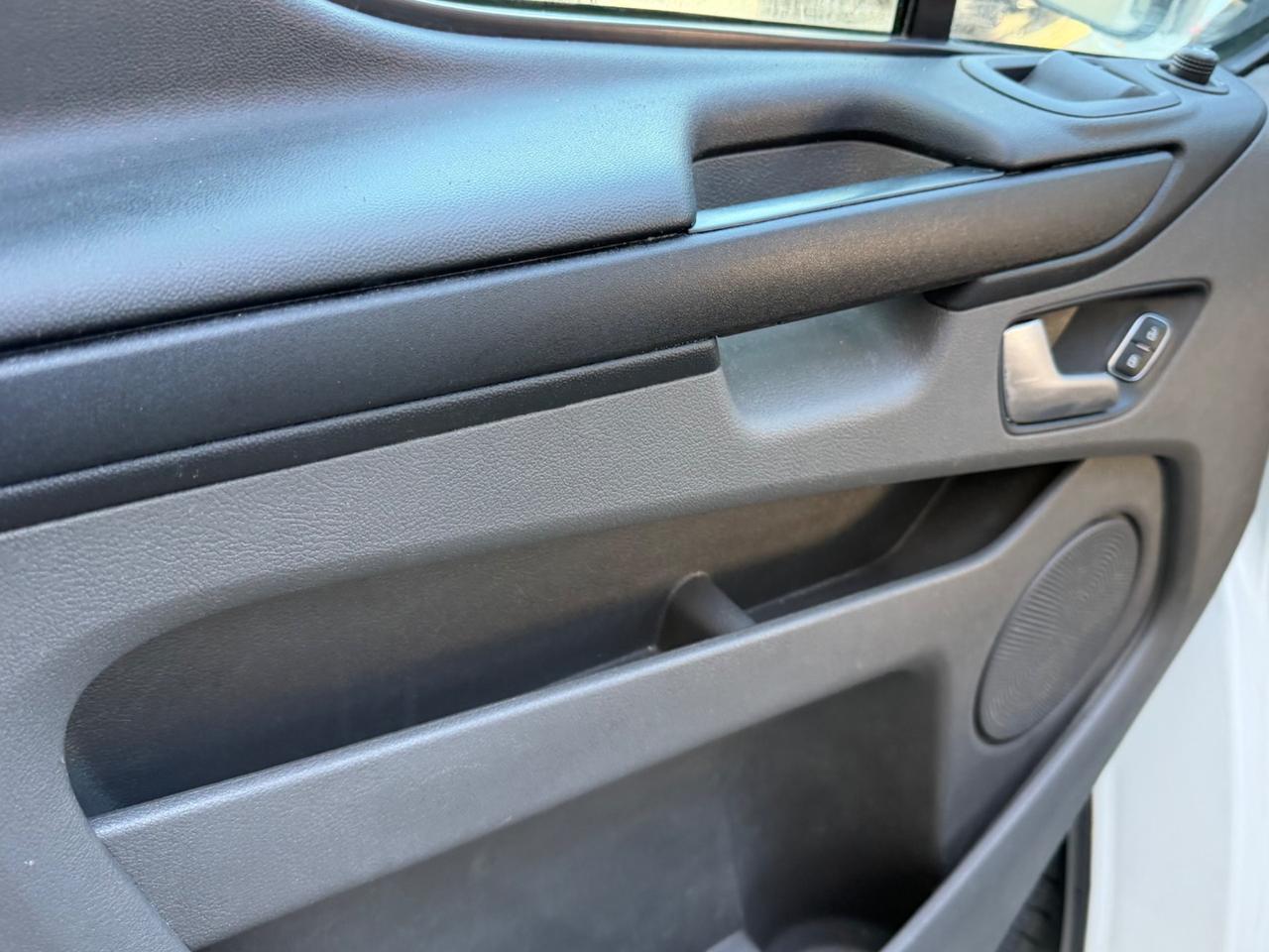 Ford Transit Custom 9 Posti passo lungo 320 2.0 TDCi 130 aut. PL Furgone Trend