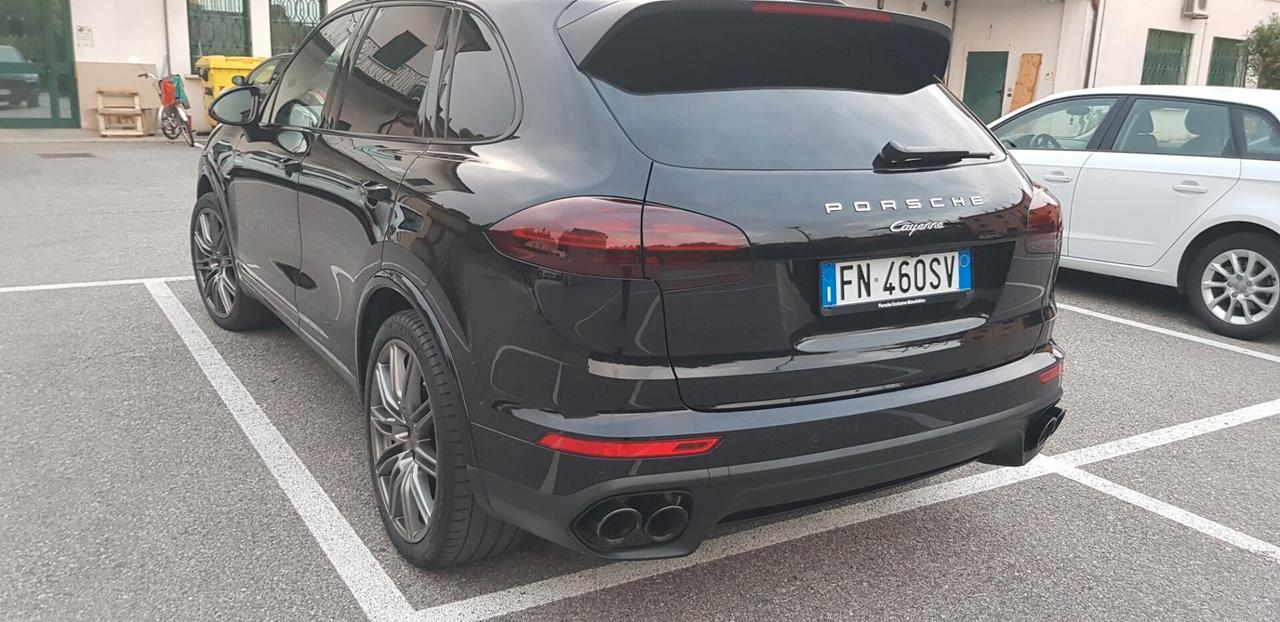 Porsche Cayenne 3.0 Diesel Platinum Edition