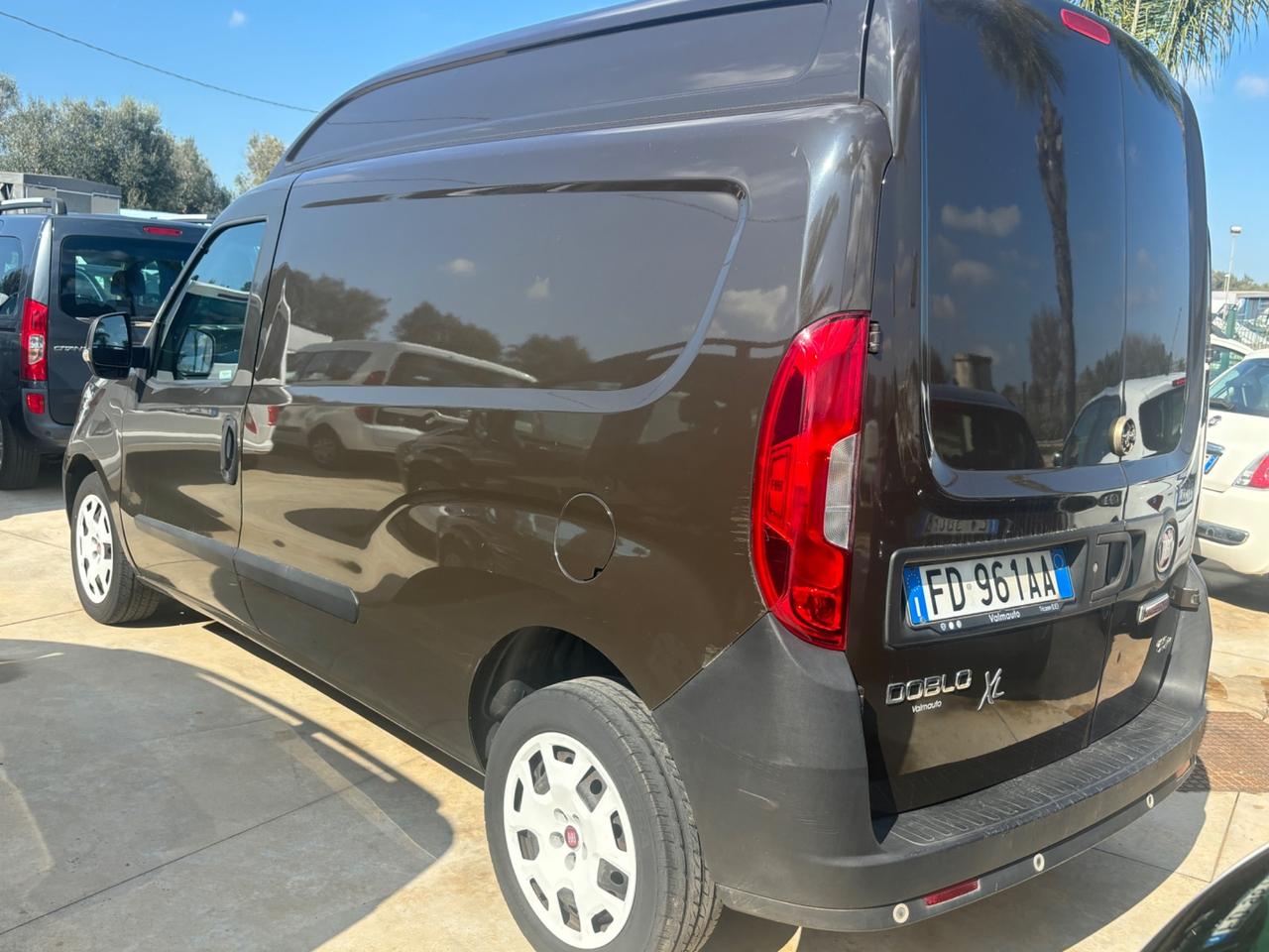 Fiat Doblo 1.6 MJT 105CV PL-TA Cargo Maxi XL Lamierato