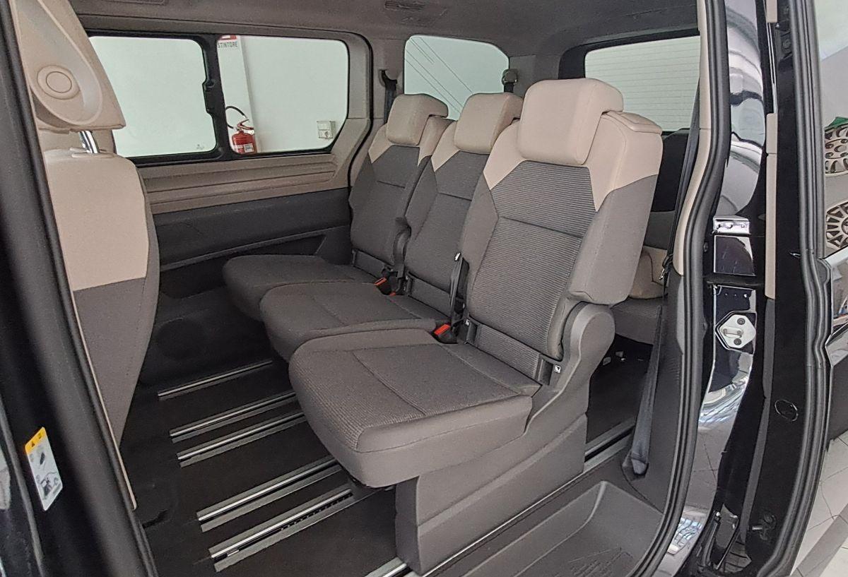 Multivan T7 2.0 tdi Space 150cv dsg 7p.