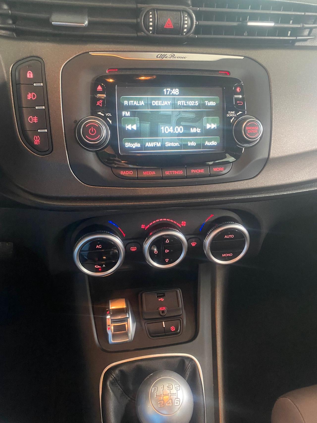 Alfa Romeo Giulietta 1.6 JTDm-2 105 CV Exclusive