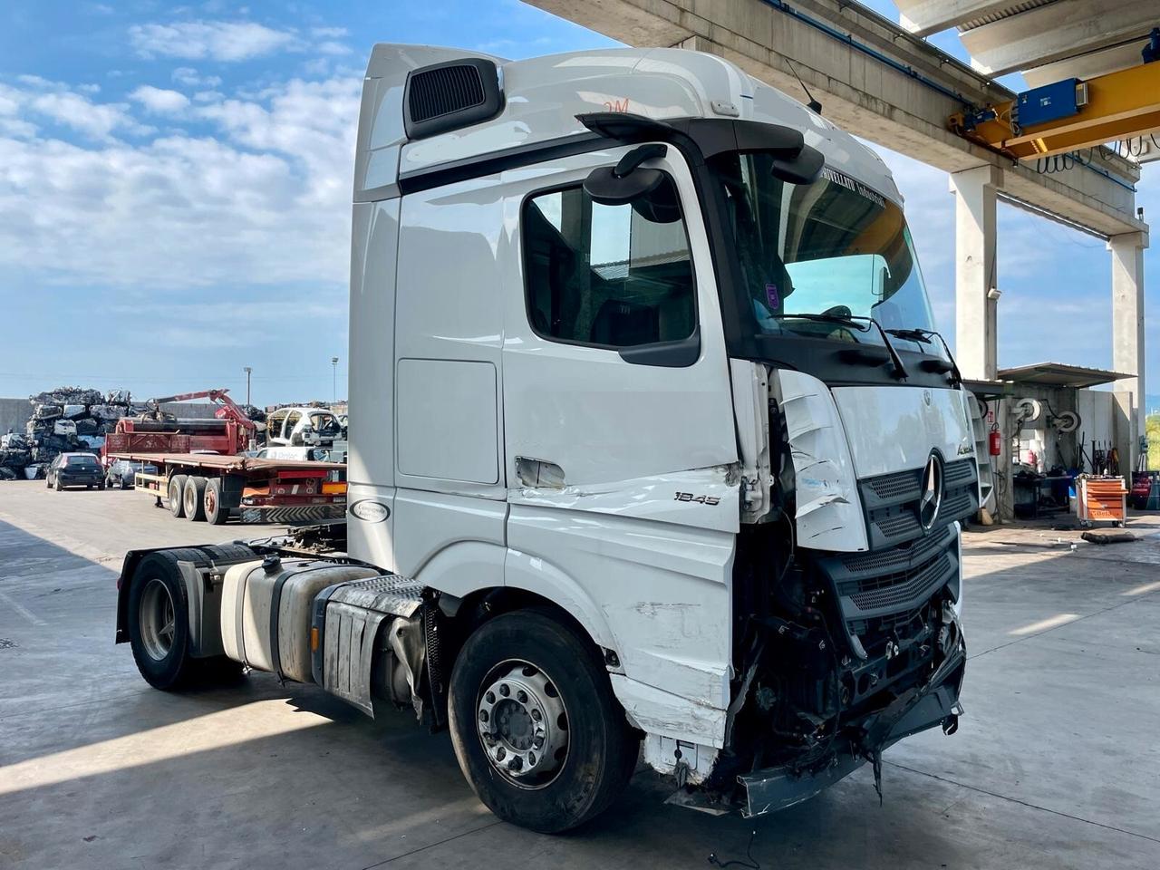 Mercedes Benz Actros 18-45 ** EURO 6 ** MIRROR CAM *VEICOLO SINISTRATO