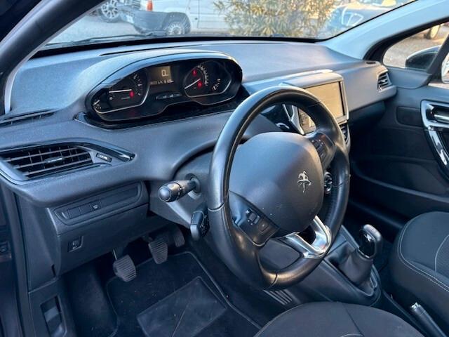 Peugeot 208 PureTech 82 5 porte Allure