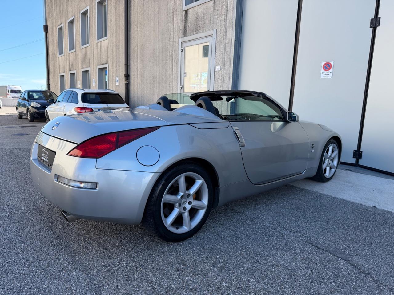 Nissan Z 350Z Roadster 3.5 V6 Lev 2