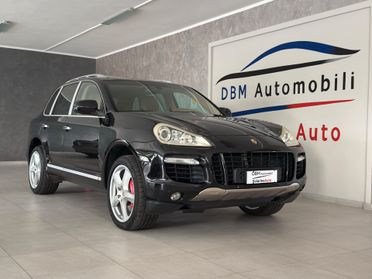 Porsche Cayenne 4.8 Turbo