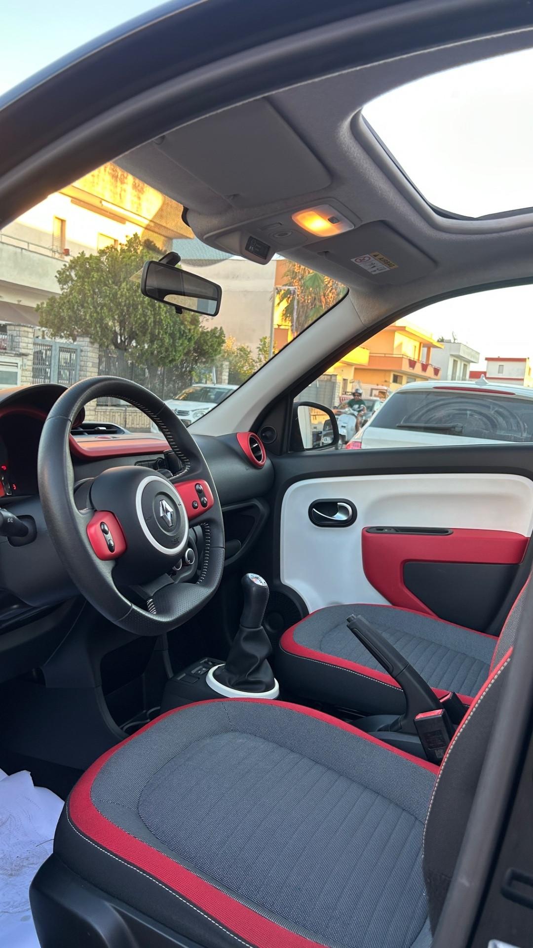 Renault Twingo Cabrio 1.0 69 cv-2016-CLIMA