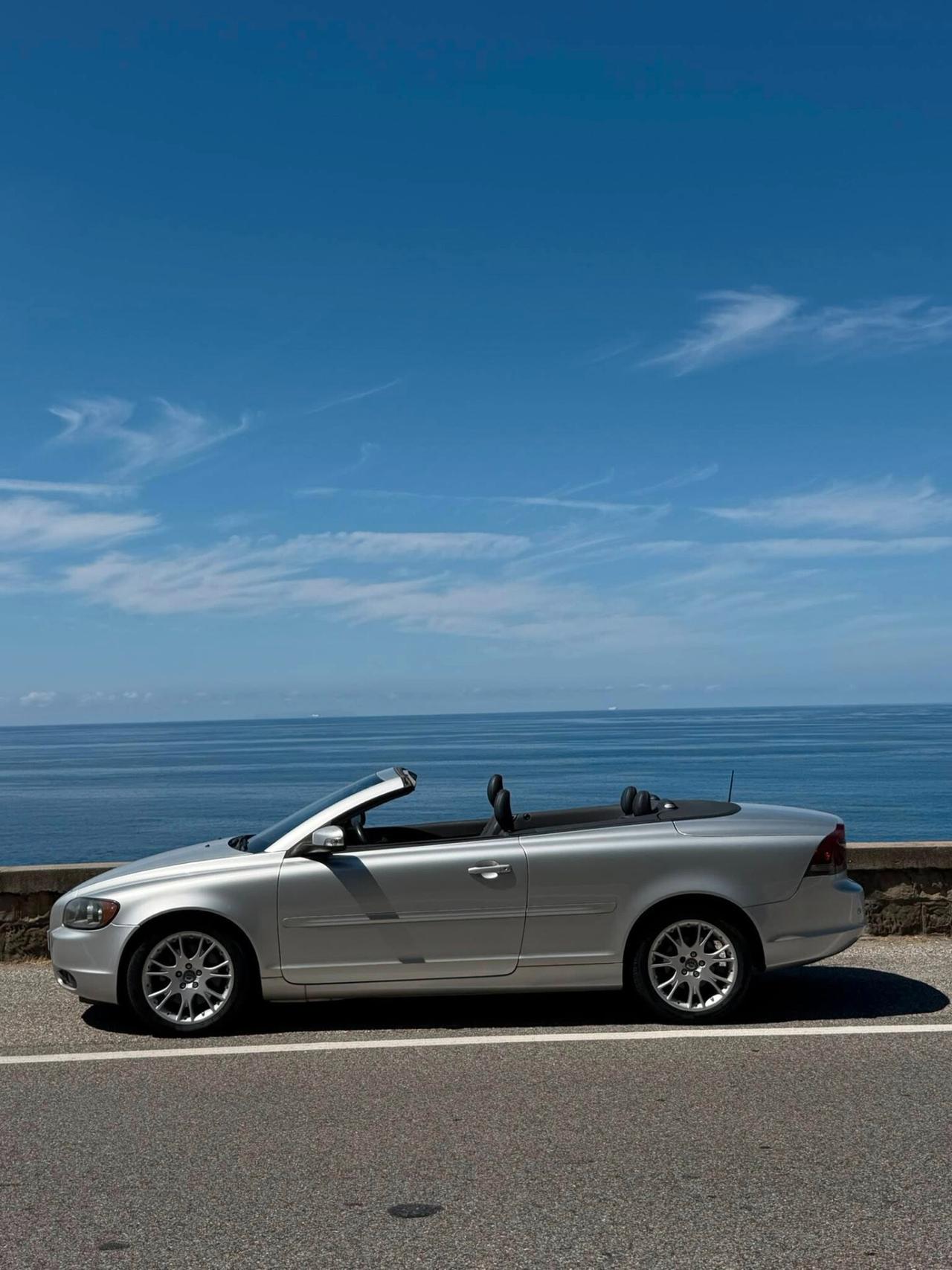 Volvo C70 2.0 D Summum