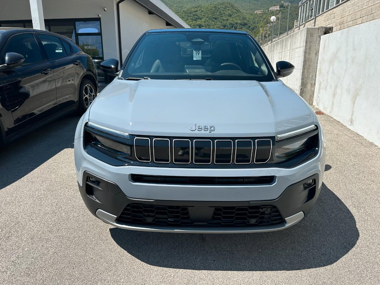Jeep Avenger 1.2 turbo e-hybrid mhev Summit fwd 110cv edct6