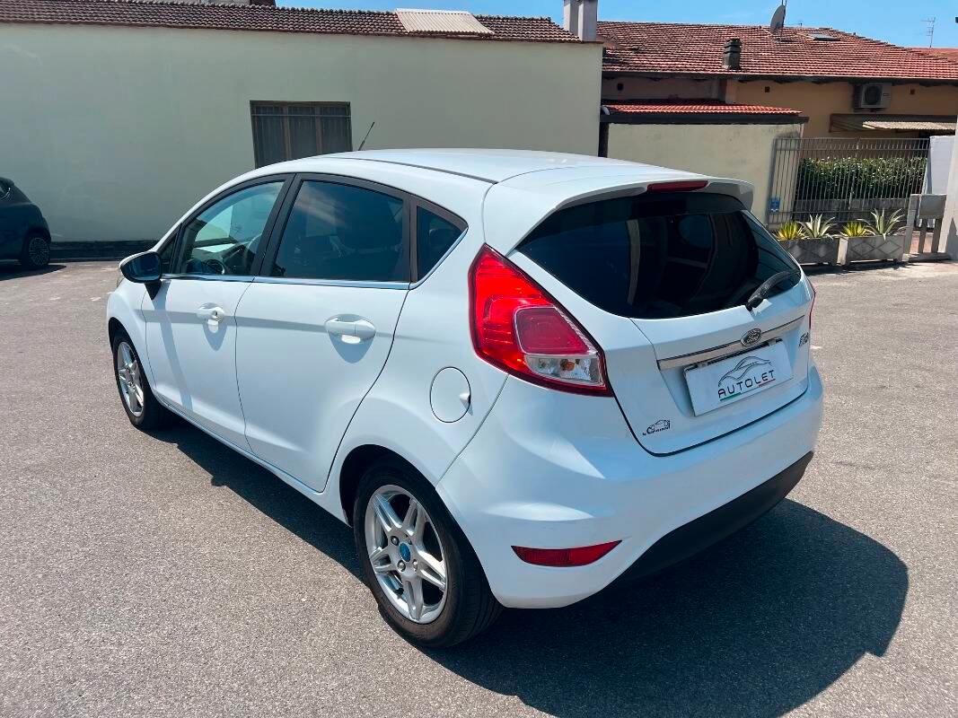 Ford Fiesta 1.5 tdci Titanium 75cv 5p