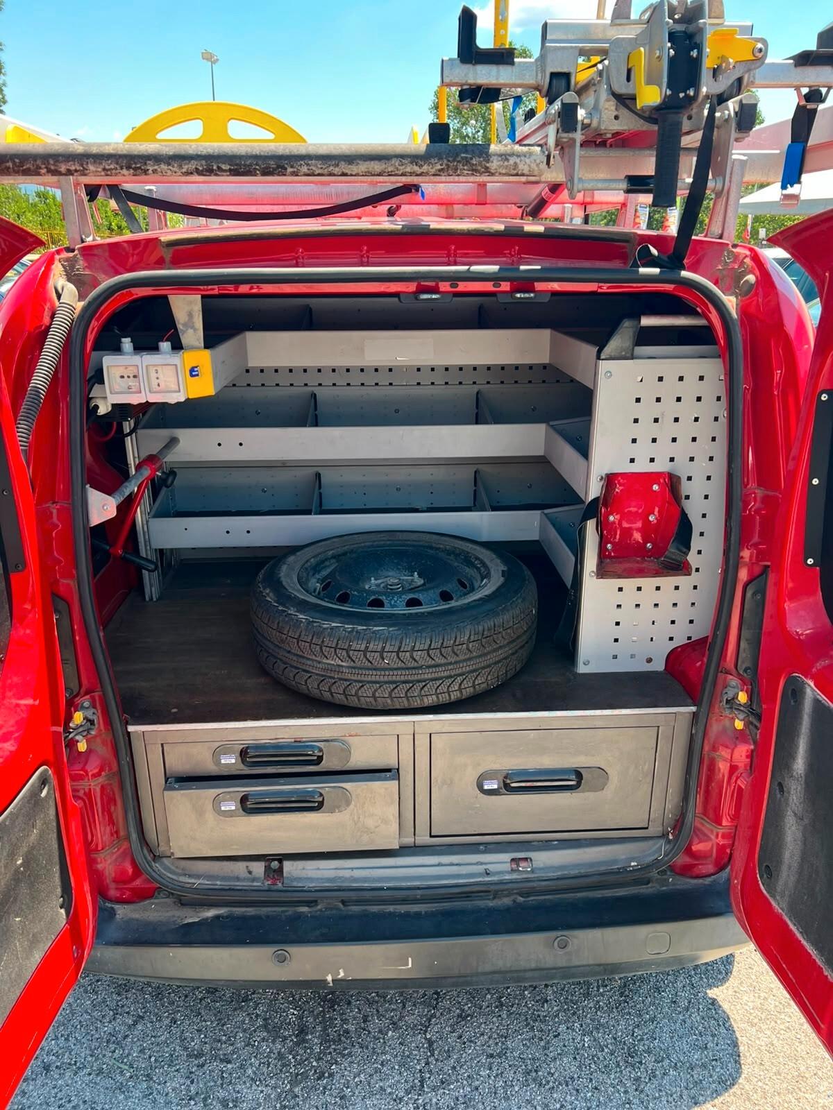 Fiat Fiorino 1.3 MJT 75CV Furgone Adventure ATTREZZATO