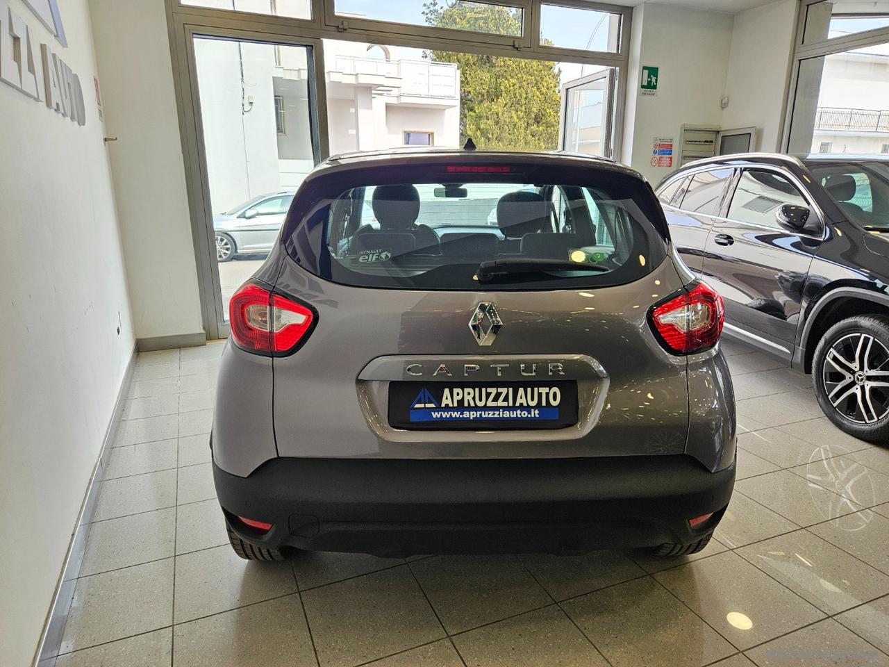 RENAULT Captur dCi 8V 90 CV Business