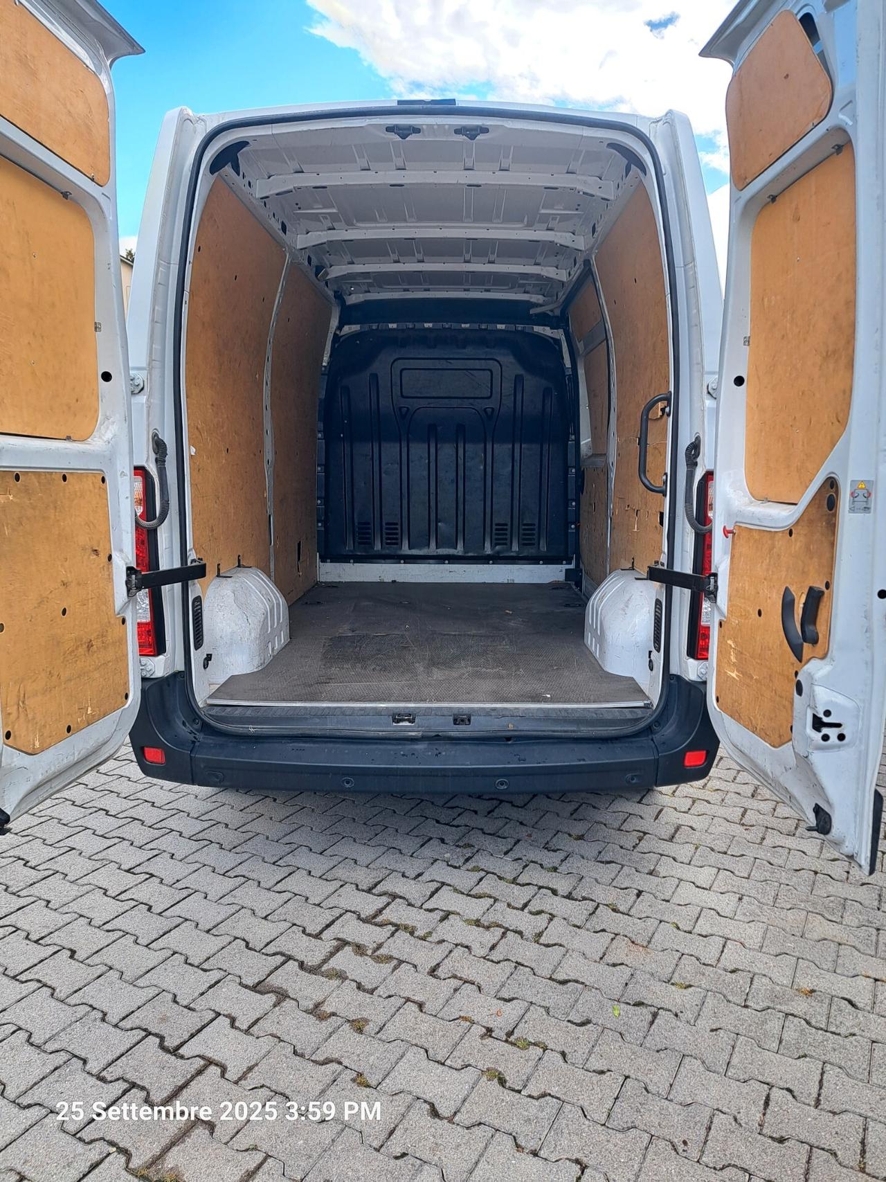 Renault master l2h2