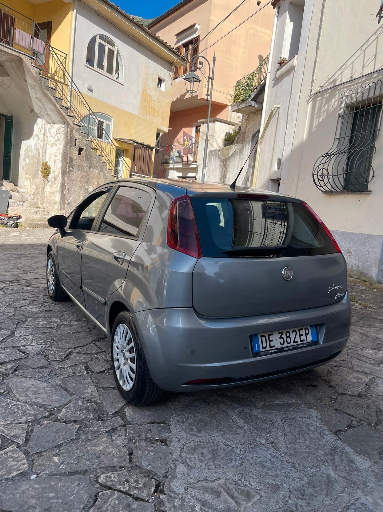 Fiat Grande Punto 1.3 MJT 75 CV 5 porte Dynamic