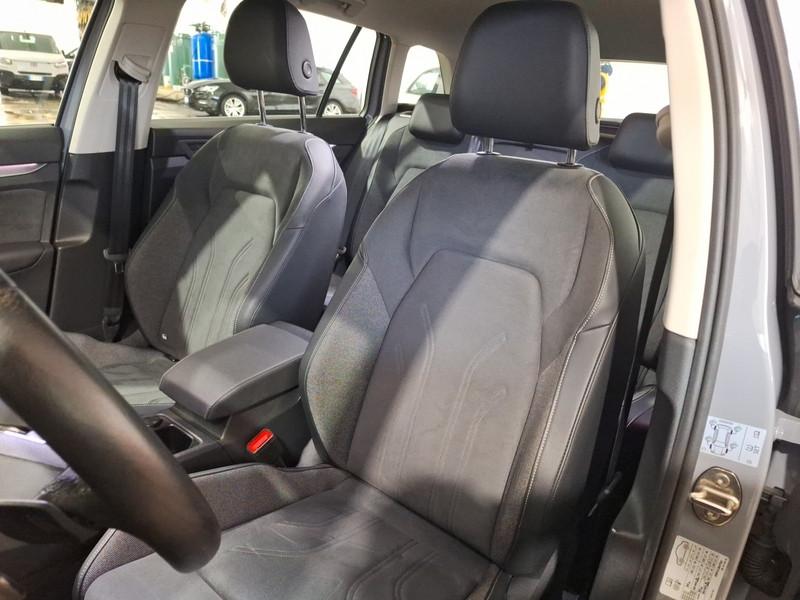 VOLKSWAGEN GOLF VARIANT VIII 2.0 TDI SCR STYLE DSG STATION WAGON