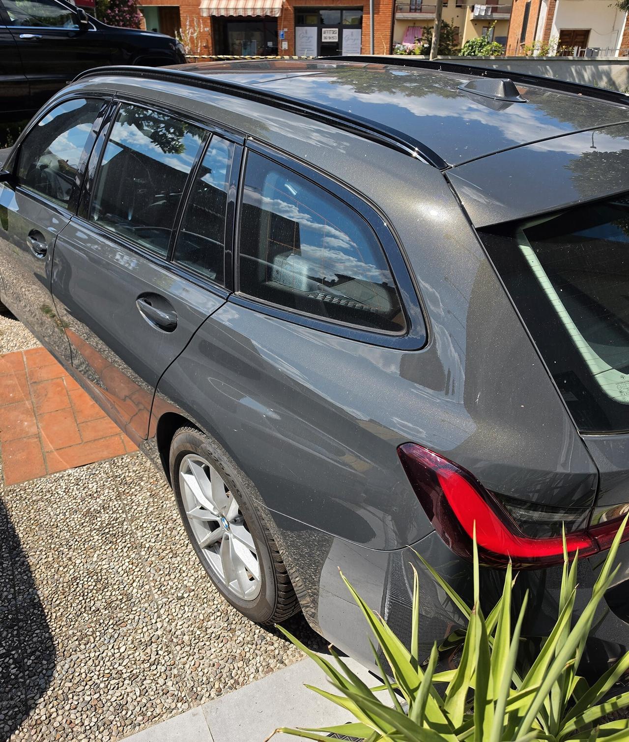 Bmw 320 320D G21 TOURING 48V MHEV ADVANTAGE _ SERVICE BMW _ TETTO FULL GLASS _ FULL LED _ DRAVIT GREY METALLIC