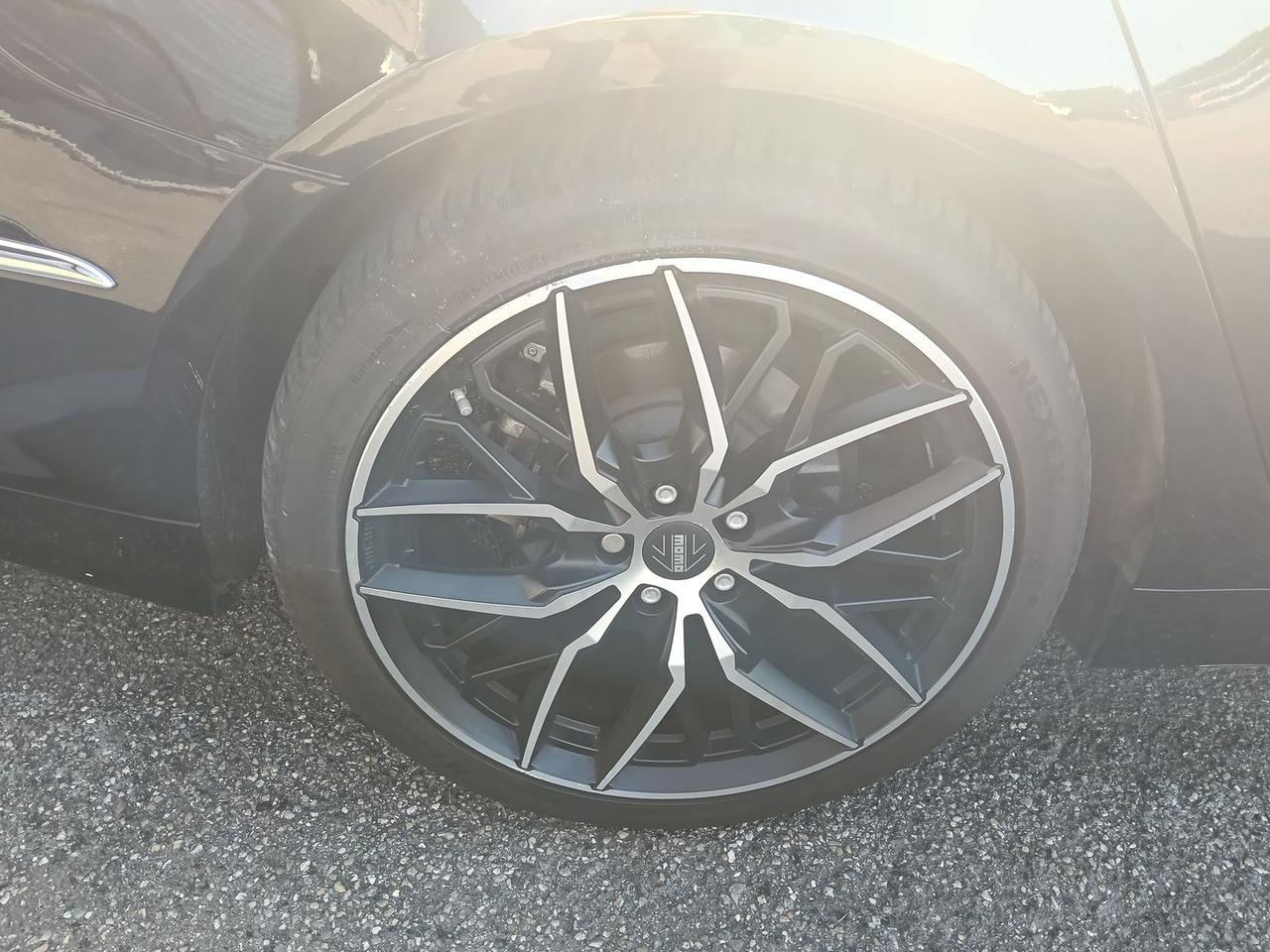 Ford Mondeo 2.0 HEV VIGNALE #11367
