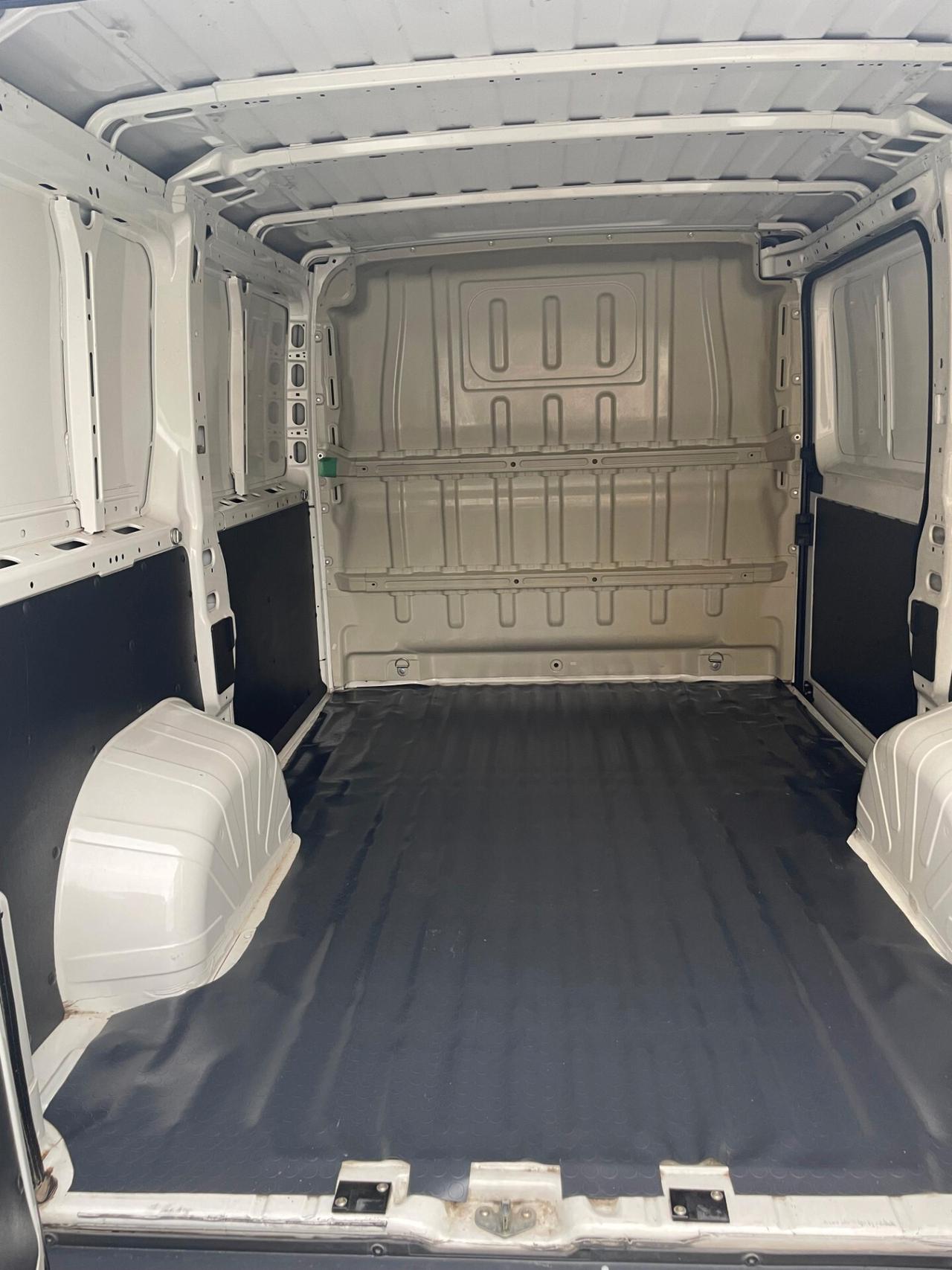 Citroen Jumper 30 2.2 HDi/110 PC-TN Furgone