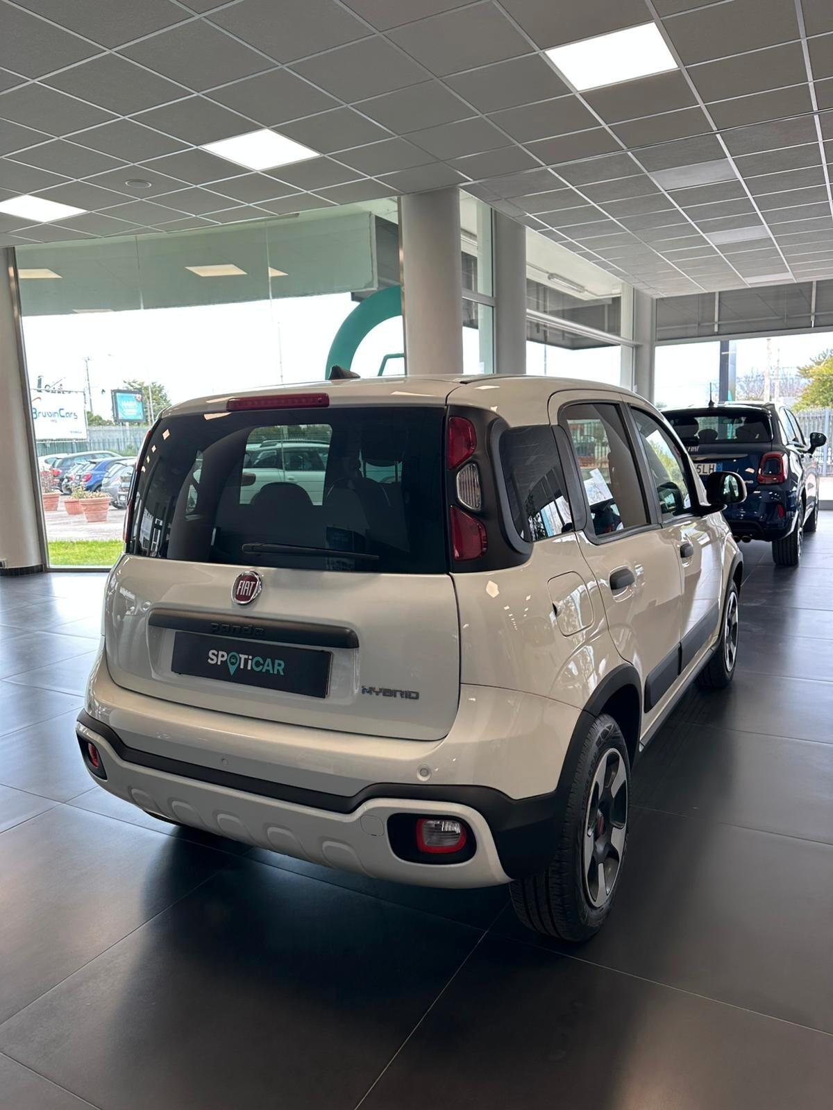 Fiat Panda Cross 1.0 FireFly S&S Hybrid