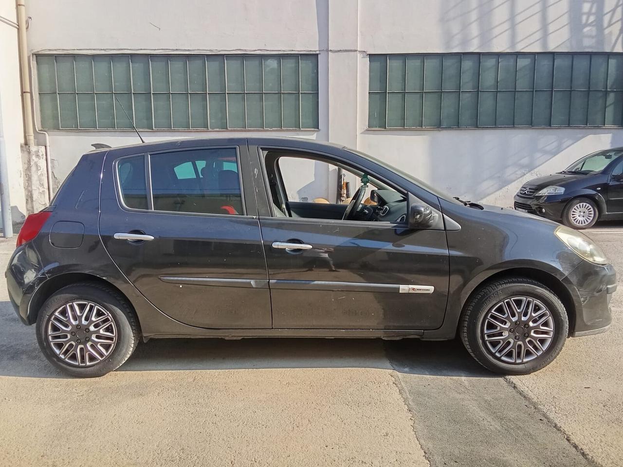Renault Clio 1.2 16V 5 porte Rip Curl