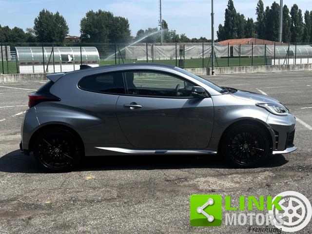 TOYOTA GR Yaris CARBON