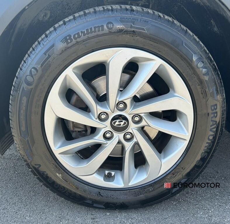 Hyundai Tucson 1.7 CRDi Xpossible 2WD
