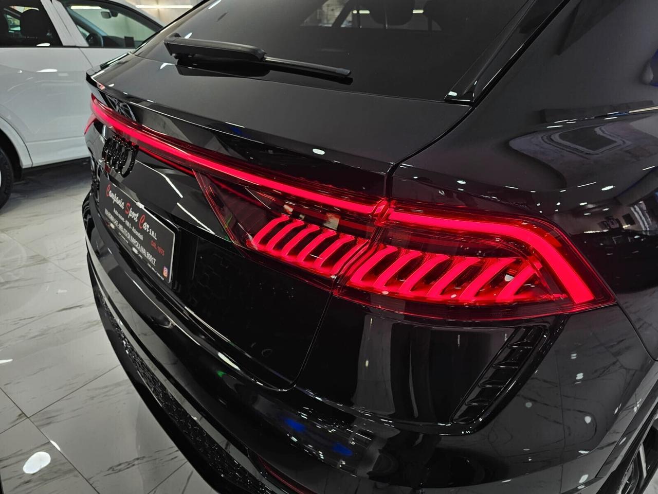 Audi Q8 SQ8 TFSI quattro tiptronic