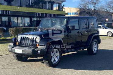 JEEP Wrangler Unlimited 2.8 CRD DPF Sahara Auto