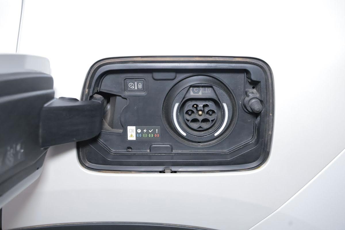 Citroen C5 Aircross 1.6 Hybrid PHEV 180CV Max e-EAT8