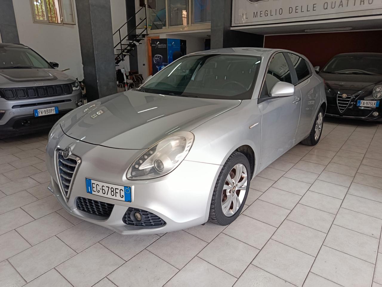 Alfa Romeo Giulietta 1.6 JTDm-2 105 CV Distinctive