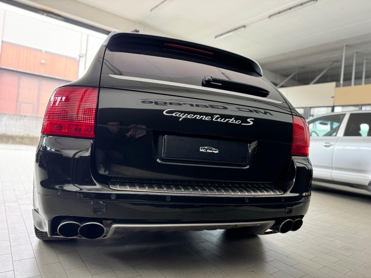 Porsche Cayenne 4.5 cat Turbo S