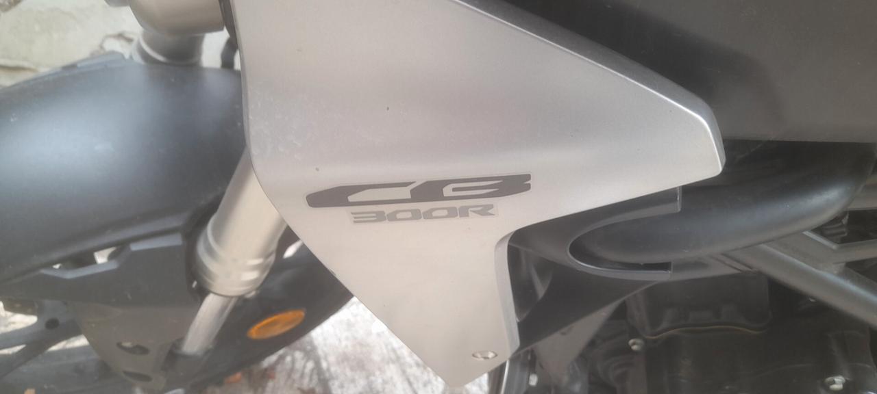 HONDA CBR 300 SCARICO ARTIGIANALE!