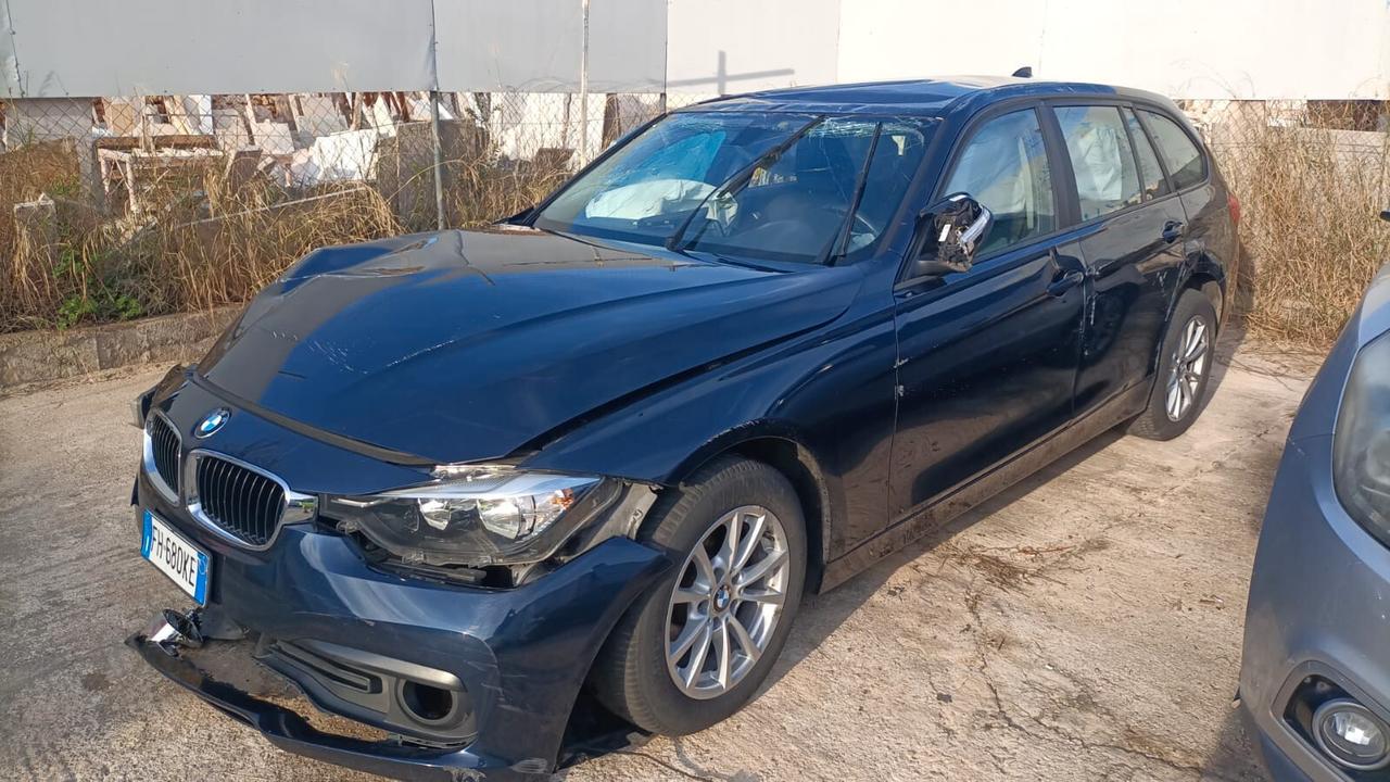 Bmw 316 sinistrata incidentata