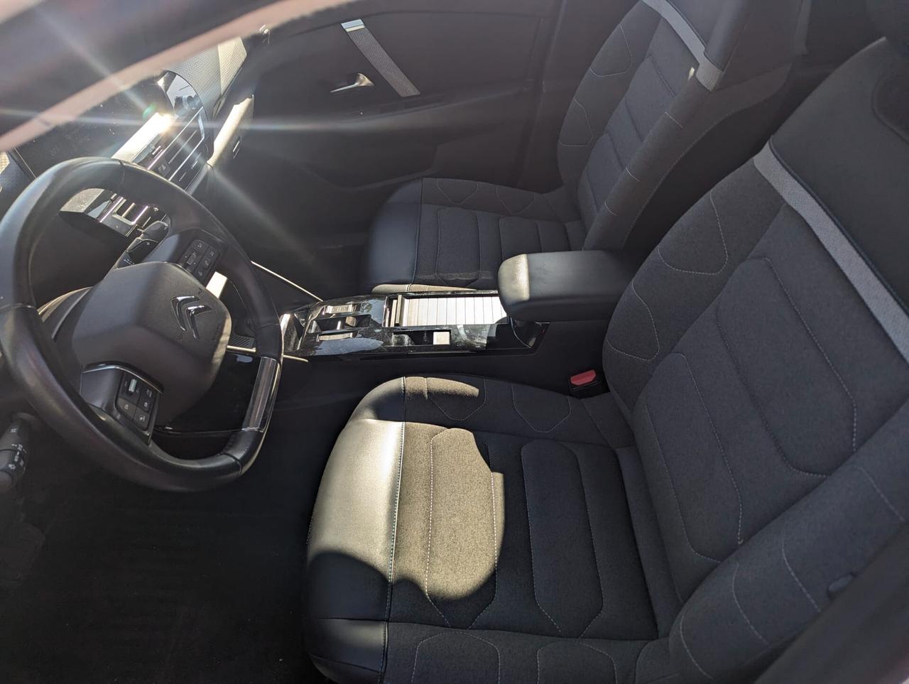 Citroen C4 PureTech 130 S&S EAT8 Shine camera navi nordita