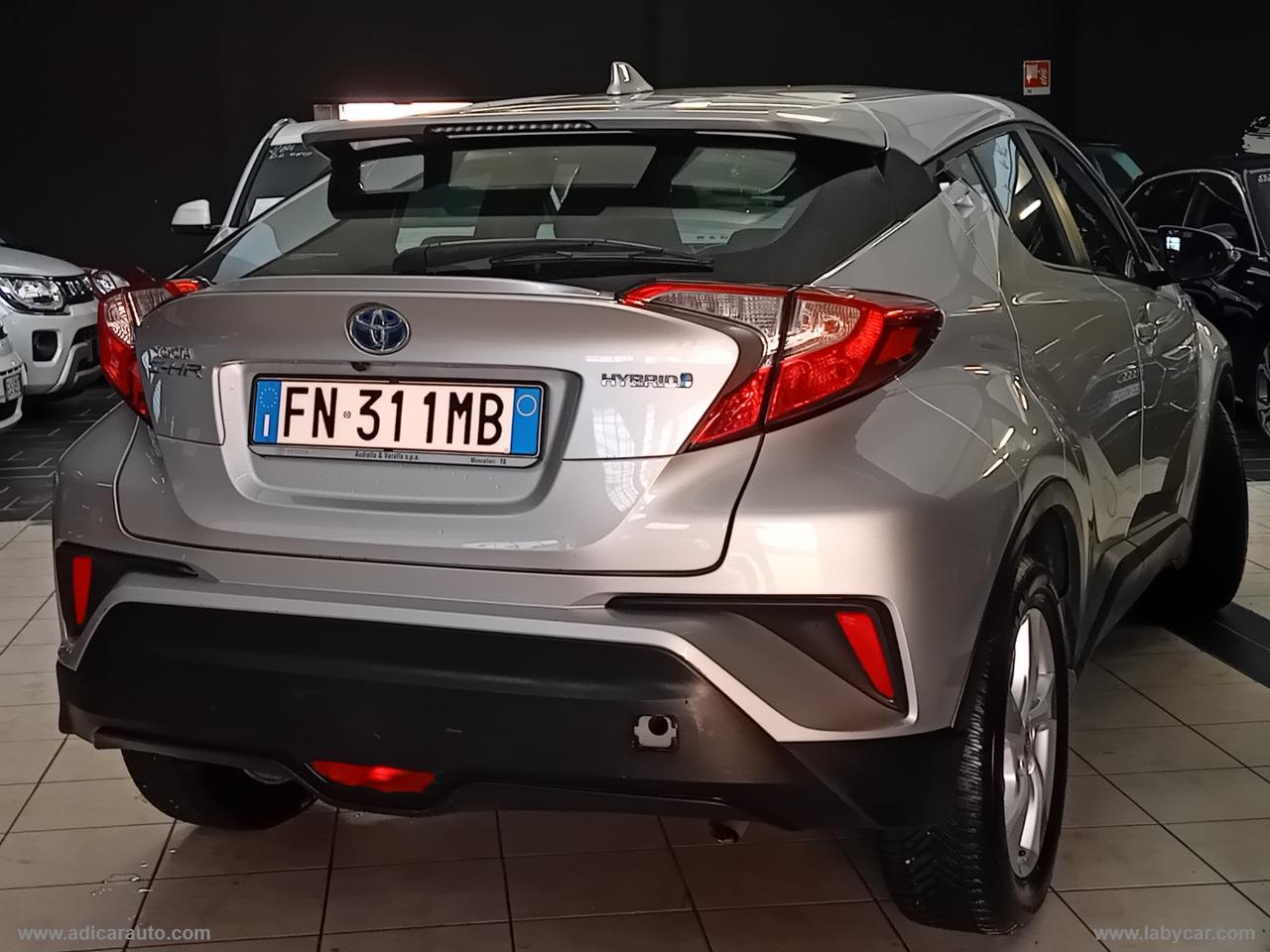 TOYOTA C-HR 1.8 Hybrid E-CVT Active