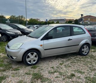 Ford Fiesta 1.2 16V 3p. Ghia Neopatentati