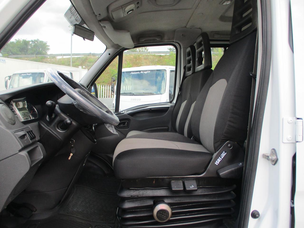 Iveco Daily 35C11 2.3 110CV DOPPIA CABINA 7P RIBALTABILE TRIL